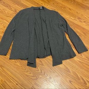 Red Crane grey knit cardigan